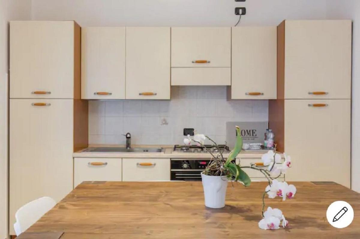 Appartamento Casa Ulivi Bianco Rivoltella del Garda Esterno foto